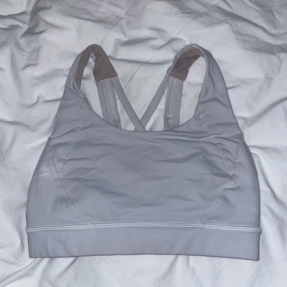 Lululemon white sports bra size 4
